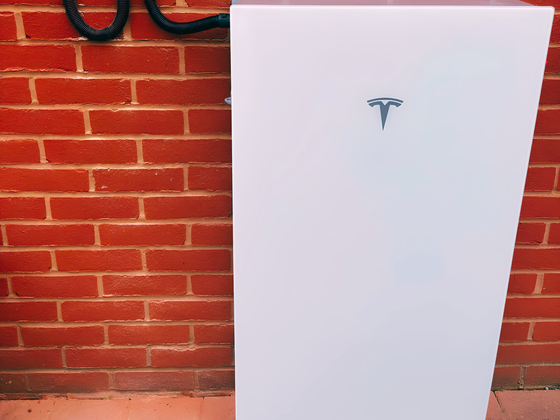 Tesla Powerwall 3 installed at Apex Recruitment.
